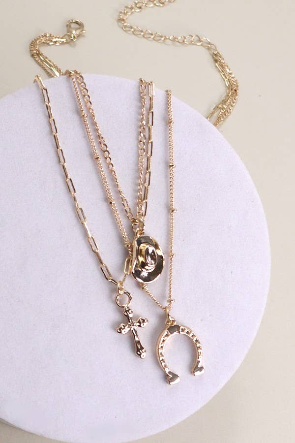 COLLIER À CROIX EN CHAPEAU À FER À CHEVAL À TROIS COUCHES | 80N436