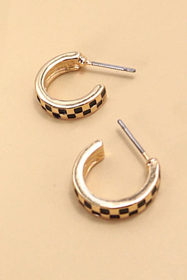 BOUCLES D'OREILLES MINI CHECKER HOOP HUGGIE | 31E24864