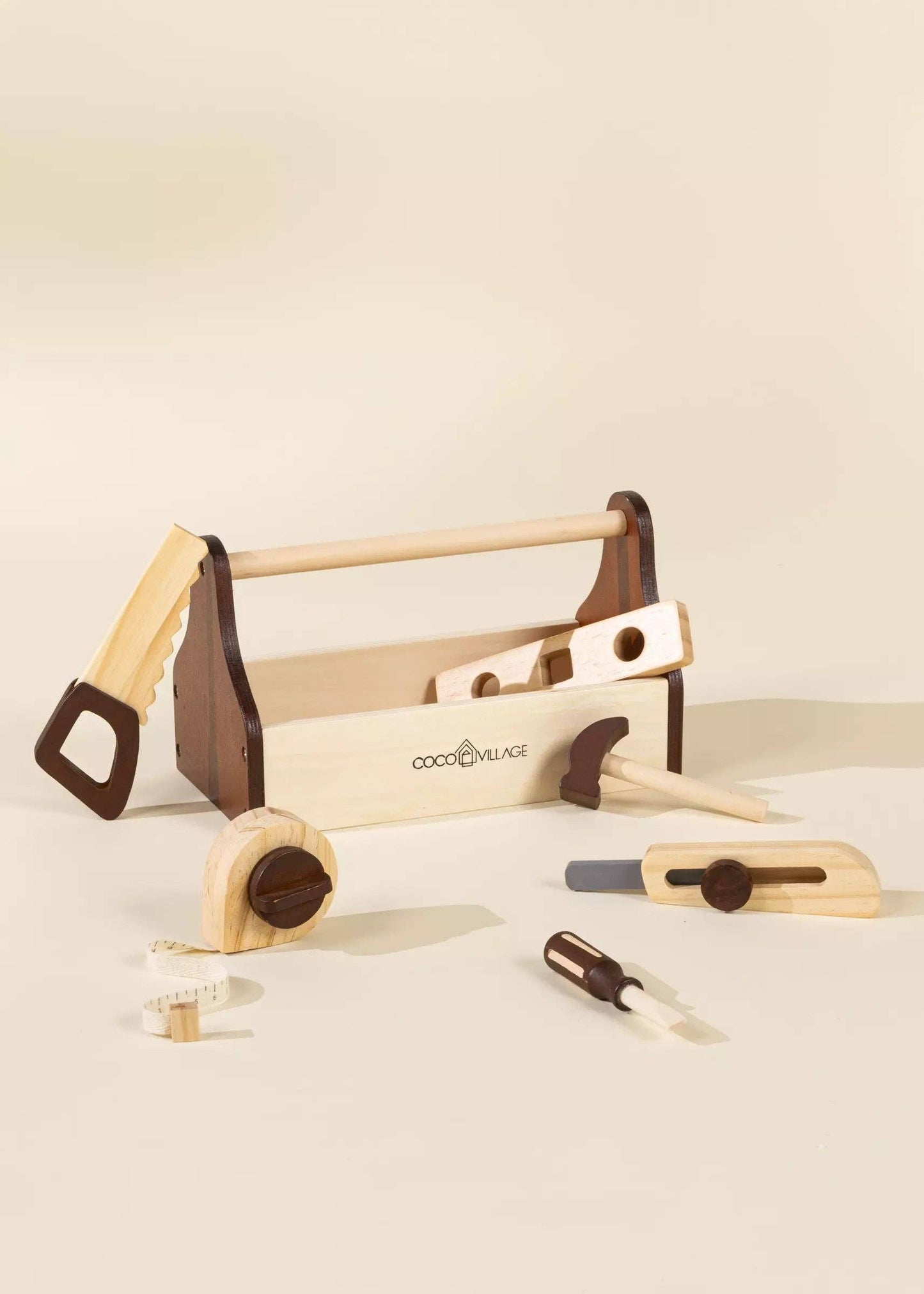 Coffret d'outils en bois