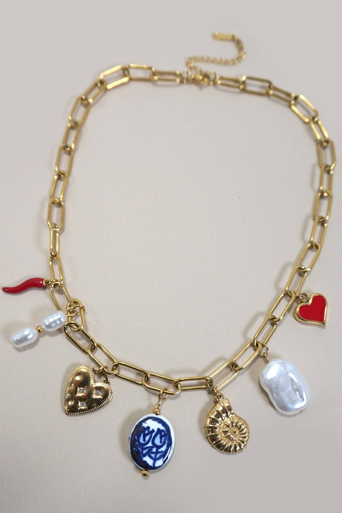 COLLAR CON DIJE DE ACERO INOXIDABLE SIN DESLUSTRACIÓN | 40NK373