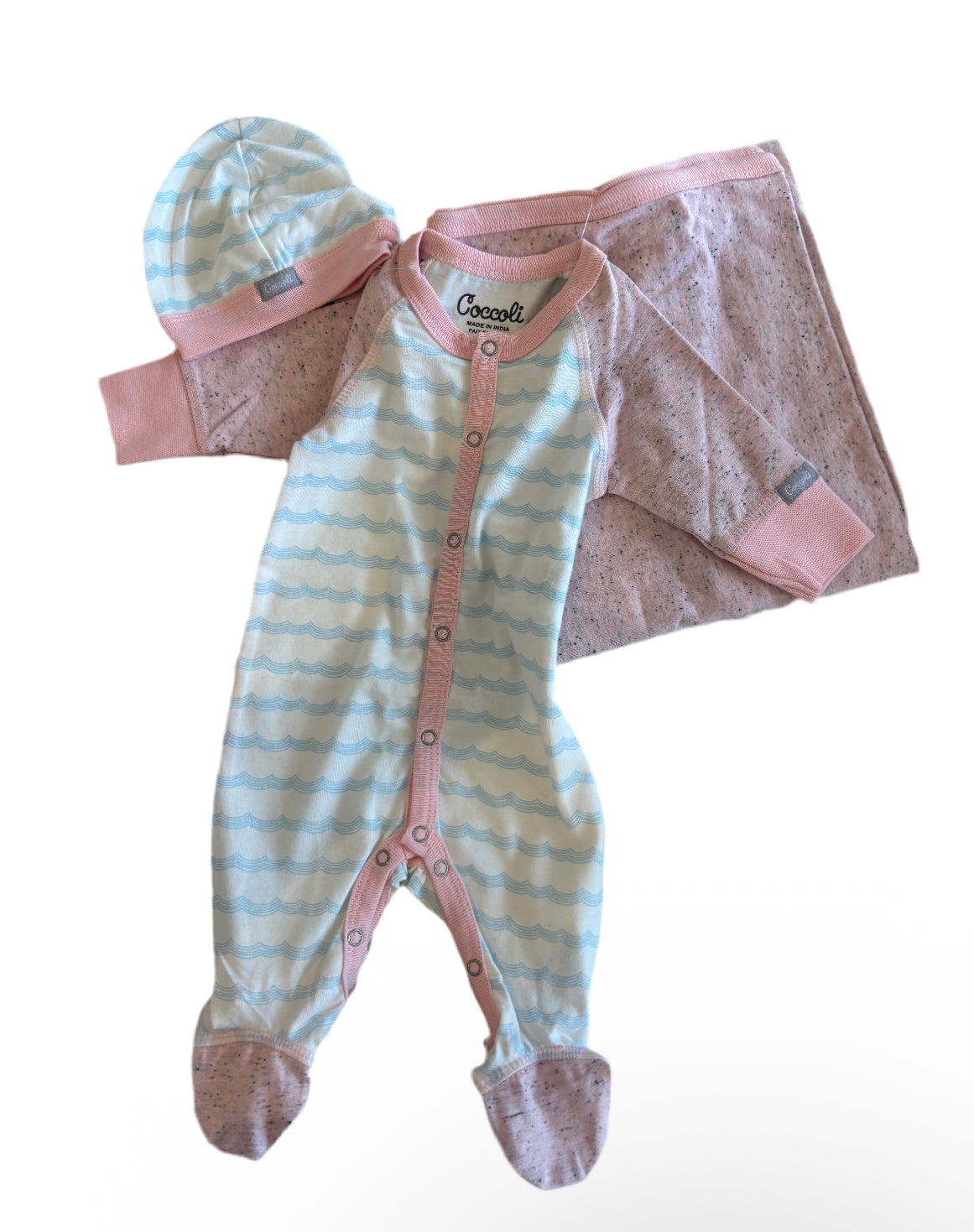 Cocolli Cotton Onesie + Cap + Blanket - Pink with Blue and Cream Waves
