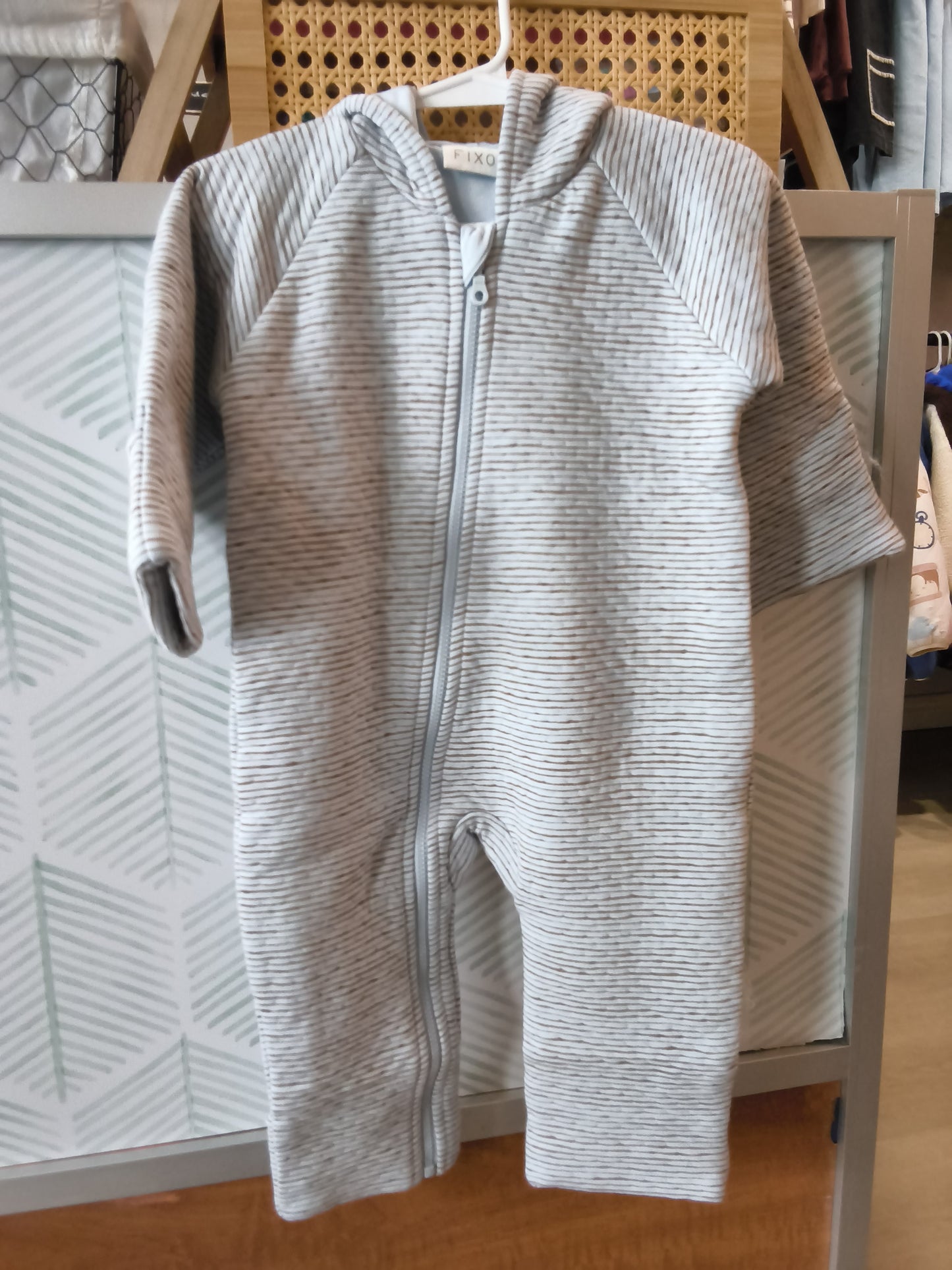 Fixoni: Pramsuit