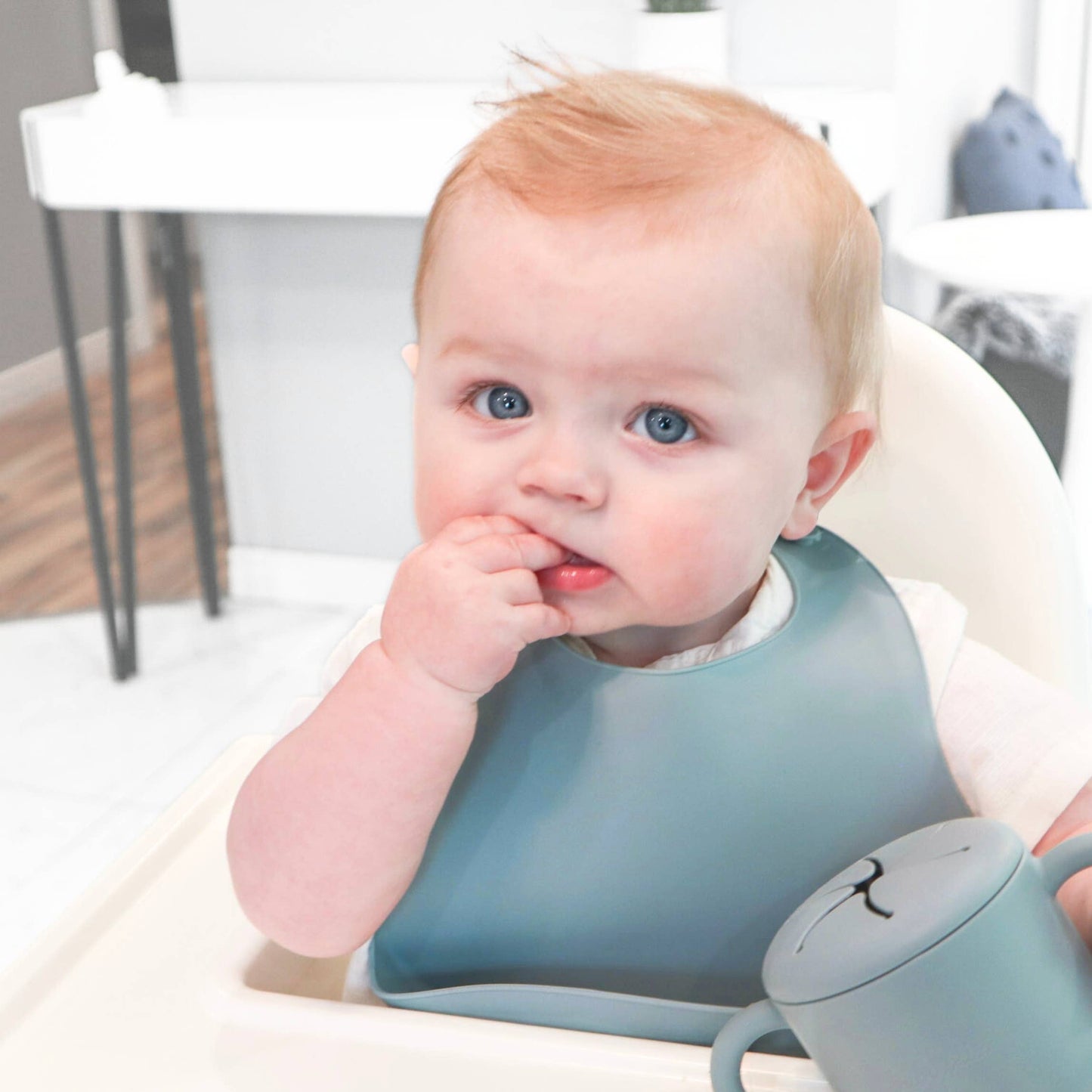 Silicone Bib - Caramel