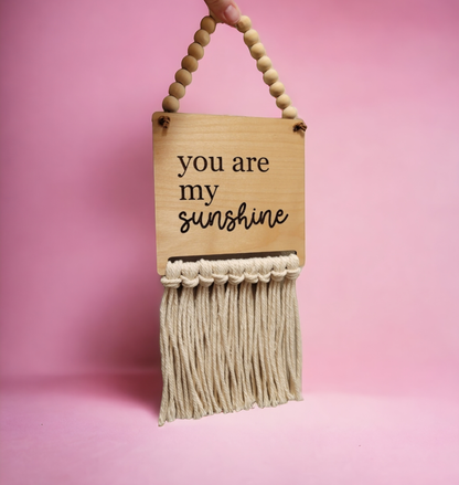 Letrero de macramé para dormitorio o guardería