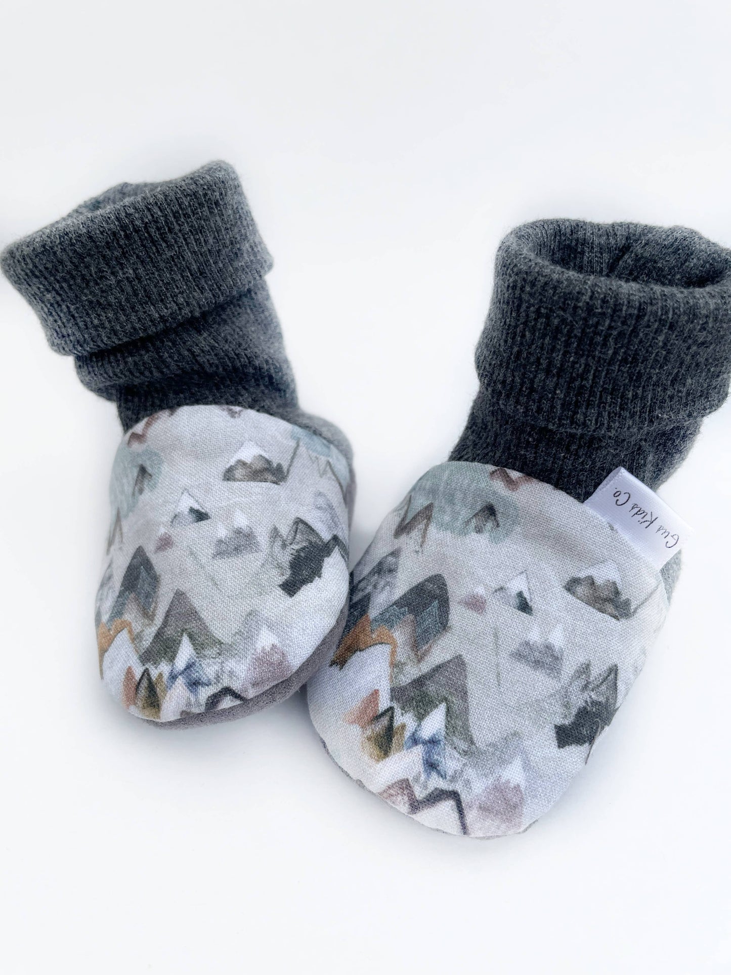 Earthy Baby Booties 