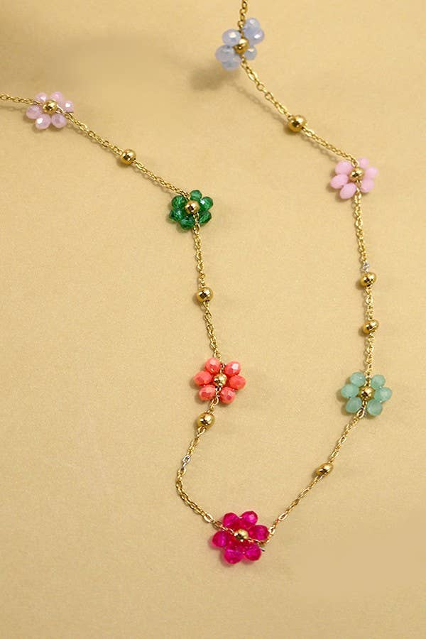 SUMMER MULTI BEADED FLOWER CHARM NECKLACE |