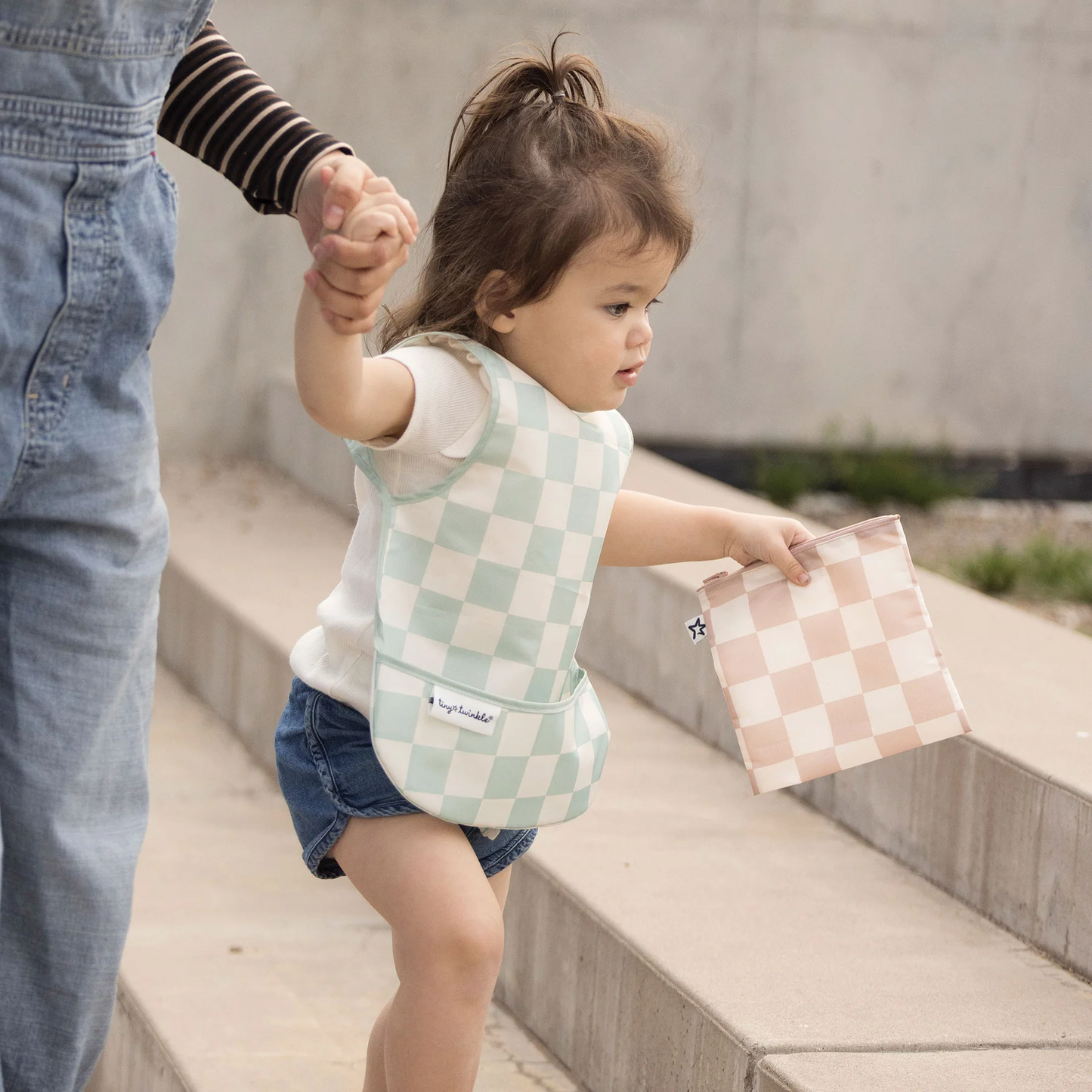 tiny twinkle- messproof apron bib