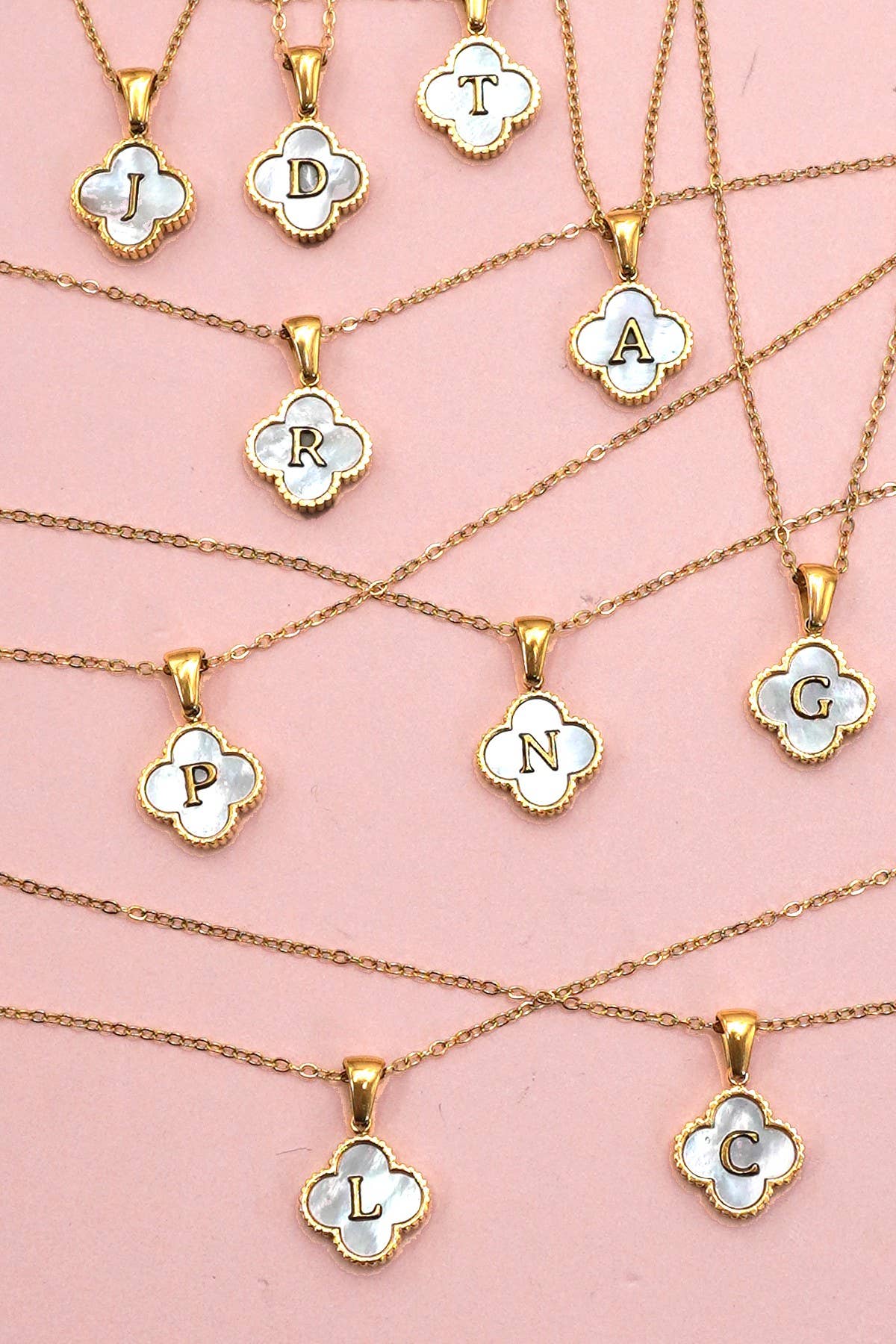 18K STAINLESS STEEL MOP CLOVER INITIAL NECKLACE | 40NK9487
