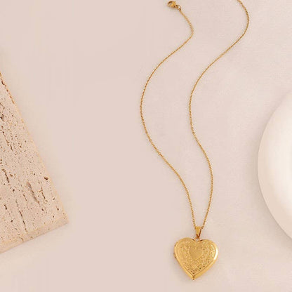 18K STAINLESS STEEL TARNISH FREE LOCKET NECKLACE | 40NK410