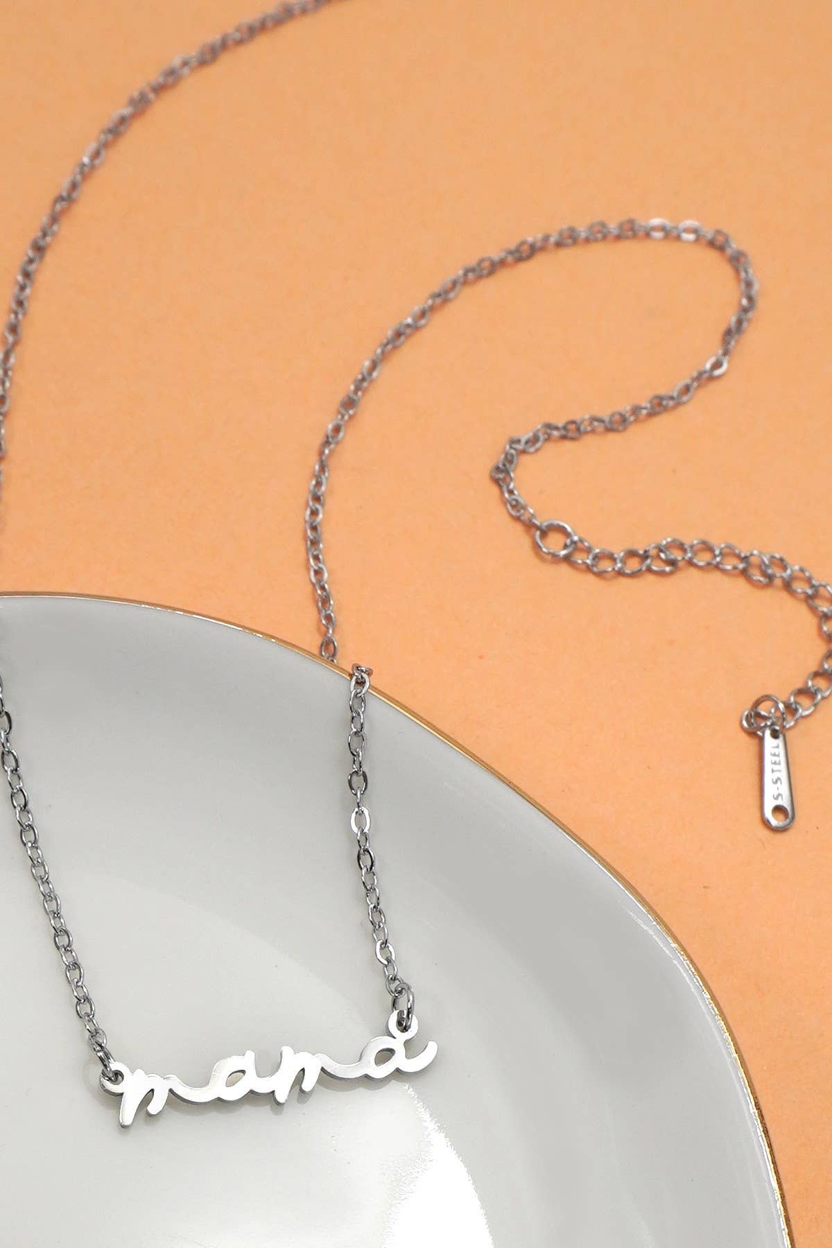 18K STAINLESS STEEL TARNISH FREE MAMA NECKLACE |