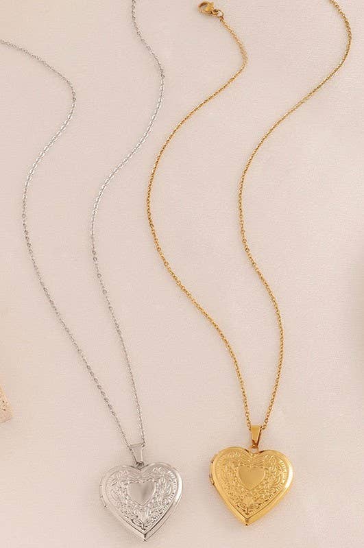 18K STAINLESS STEEL TARNISH FREE LOCKET NECKLACE | 40NK410