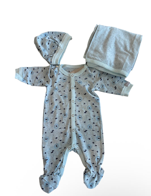 Coccoli Cotton Onesie + Cap + Blanket — Blue Neppy Print