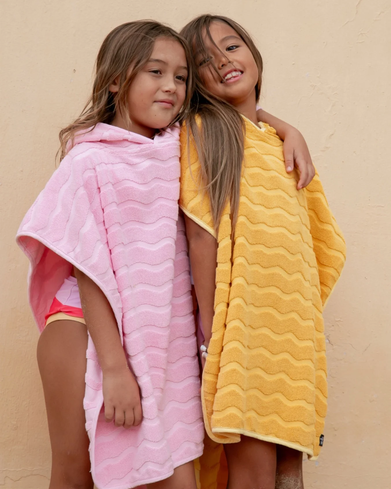 El Ray Wave Poncho