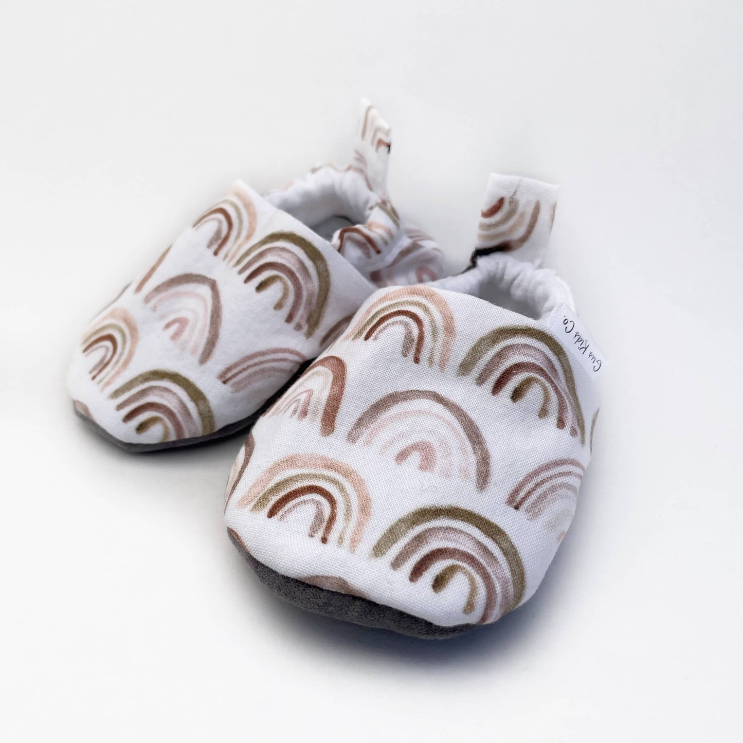 Chaussures bébé arc-en-ciel bohème