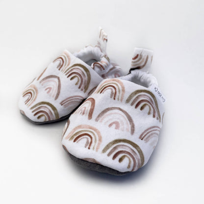 Chaussures bébé arc-en-ciel bohème