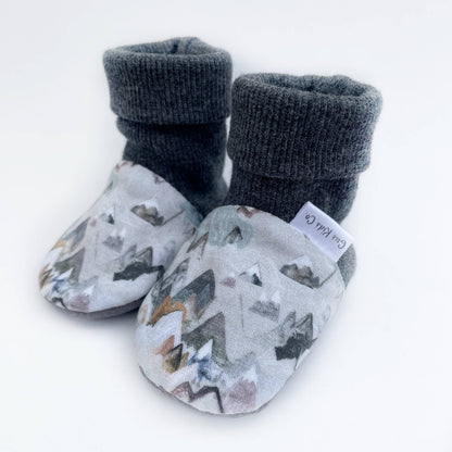 Earthy Baby Booties 