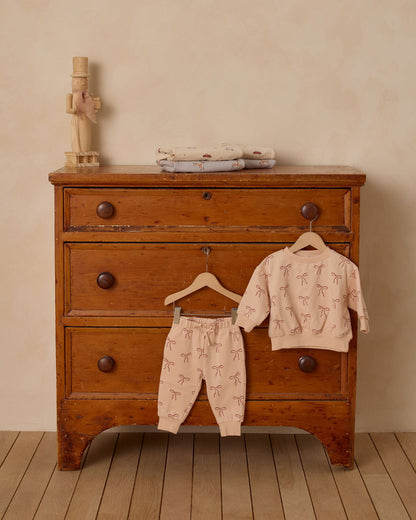 Quincy Mae

Relaxed Fleece Sweatshirt || Red Bows