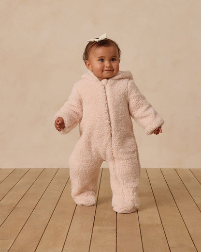 Quincy Mae

Bear Jumpsuit || Antique