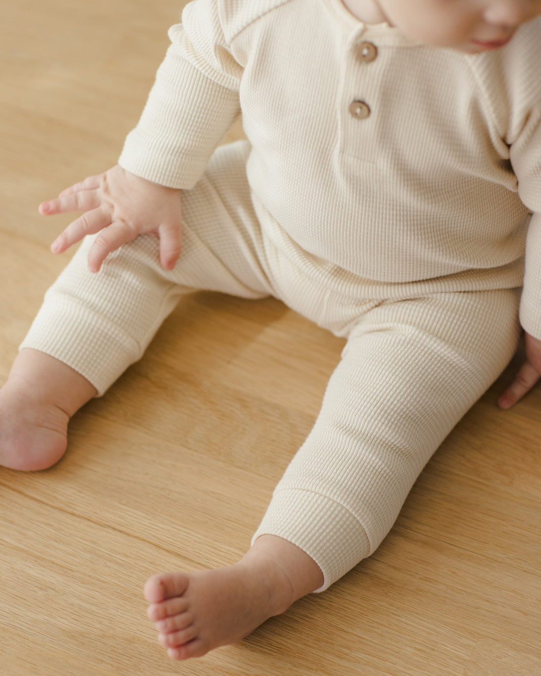 Quincy Mae

Legging || Natural