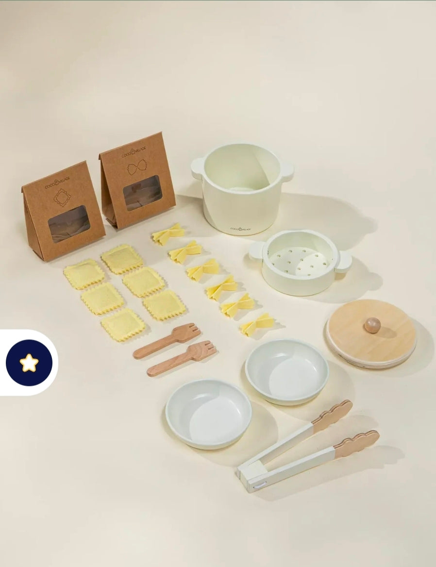 Coco village pasta making toy set