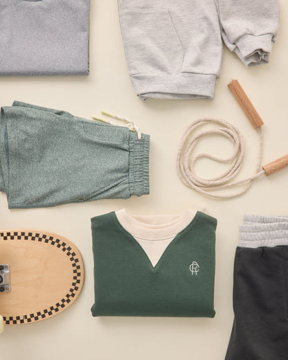 Oceanside Tech Short || Heathered Green- Rylee + Cru
